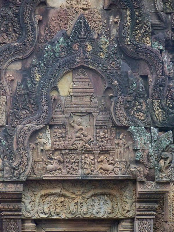 Citadelle des femmes (Banteay Srei)