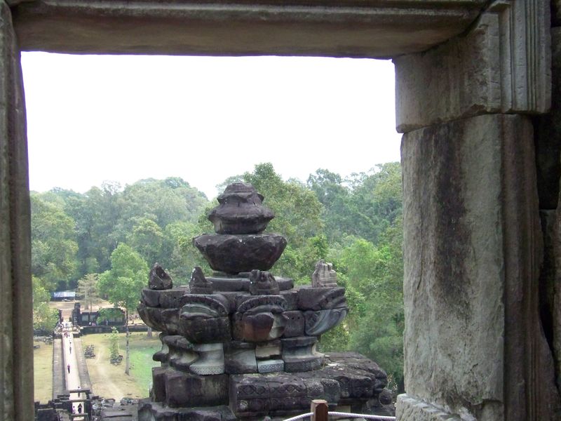 Temple d'Angkor Thom, le Baphuon.